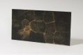 beton_architektoniczny_ultralekki_dakama_stone_z_dodatkiem_kruszywa_ozdobnego_grafit-gold-srednioporowaty_2.jpg
