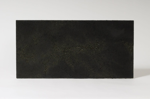 beton architektoniczny ultralekki z dodatkiem kruszywa ozdobnego grafit black porowaty 1.jpg