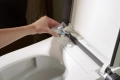 hansgrohe-lavapura-element-s-miska-wiszaca-wc-z-funkcja-bidetu-aquahelix -flush,-smartclean,-hygieneeffect-63021450-aranzacja-dezynfekcja.jpg