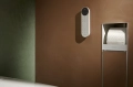 hansgrohe-lavapura-element-s-miska-wiszaca-wc-z-funkcja-bidetu-aquahelix -flush,-smartclean,-hygieneeffect-63021450-pilot-aranzacja.jpg
