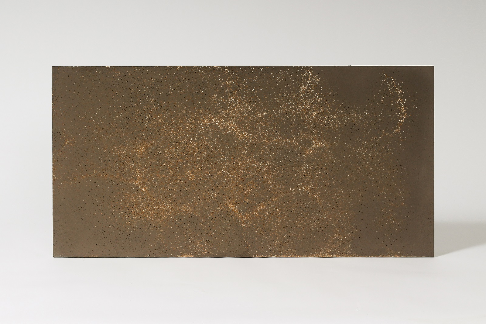 płyta betonowa ultra lekka 100x50x1 cm średnioporowata Brąz z kruszywem Gold - beton architektonicznyon architektonicznyporowata Brąz - beton architektoniczny