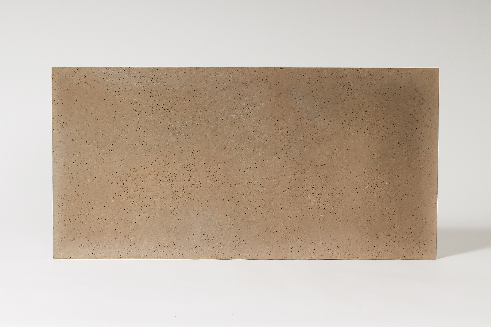 Płyta betonowa ultra lekka 100x50x1 cm średnioporowata kolor Cappuccino beton architektonicznyniczny