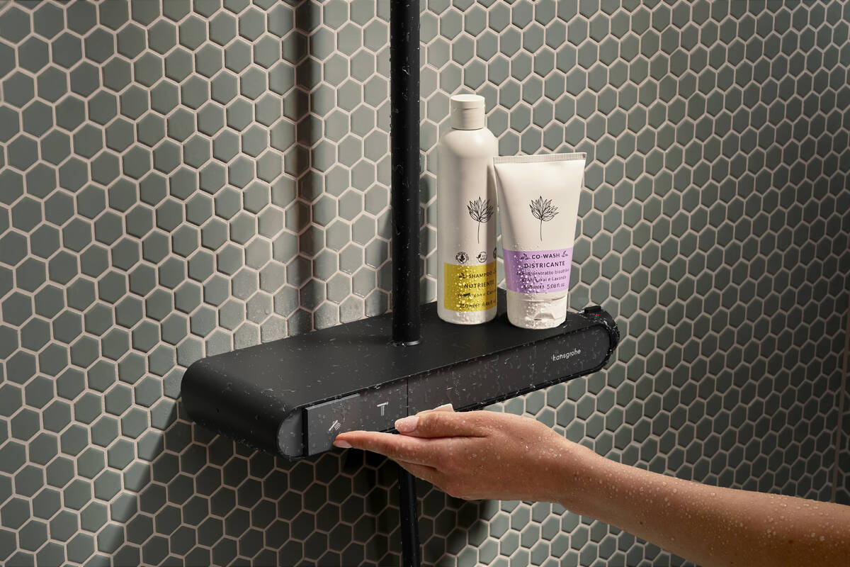 hansgrohe Activera S Komplet prysznicowy 240 1jet EcoSmart z termostatem ShowerTablet Select 360 Varia 28638670 Czarny Mat
